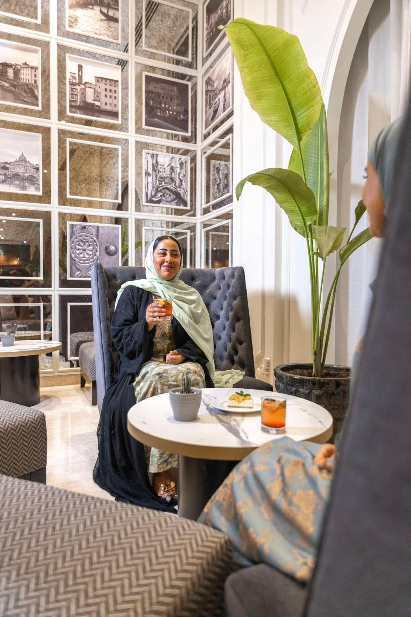 Levatio Suites Muscat, A Member Of Radisson Individuals Exterior photo